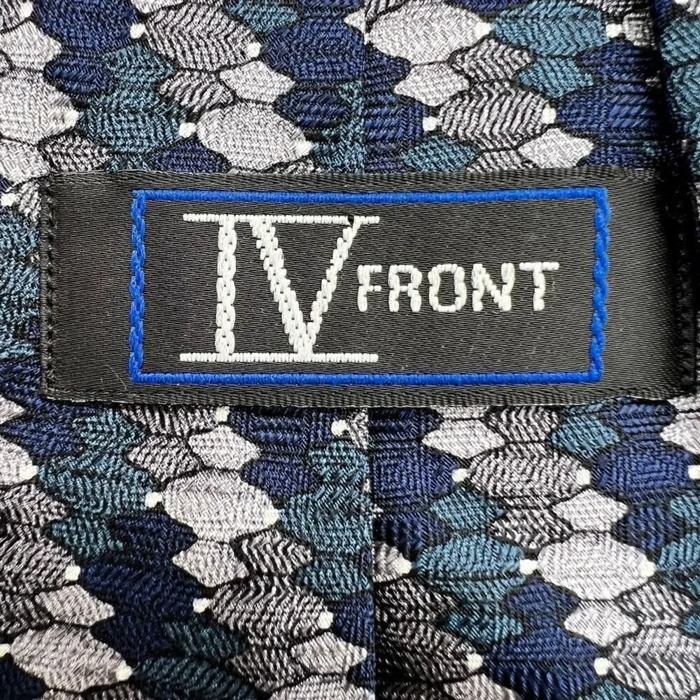 IV Front All Silk Made in ISA Men’s Tie Textured Pattern Blue and Gray